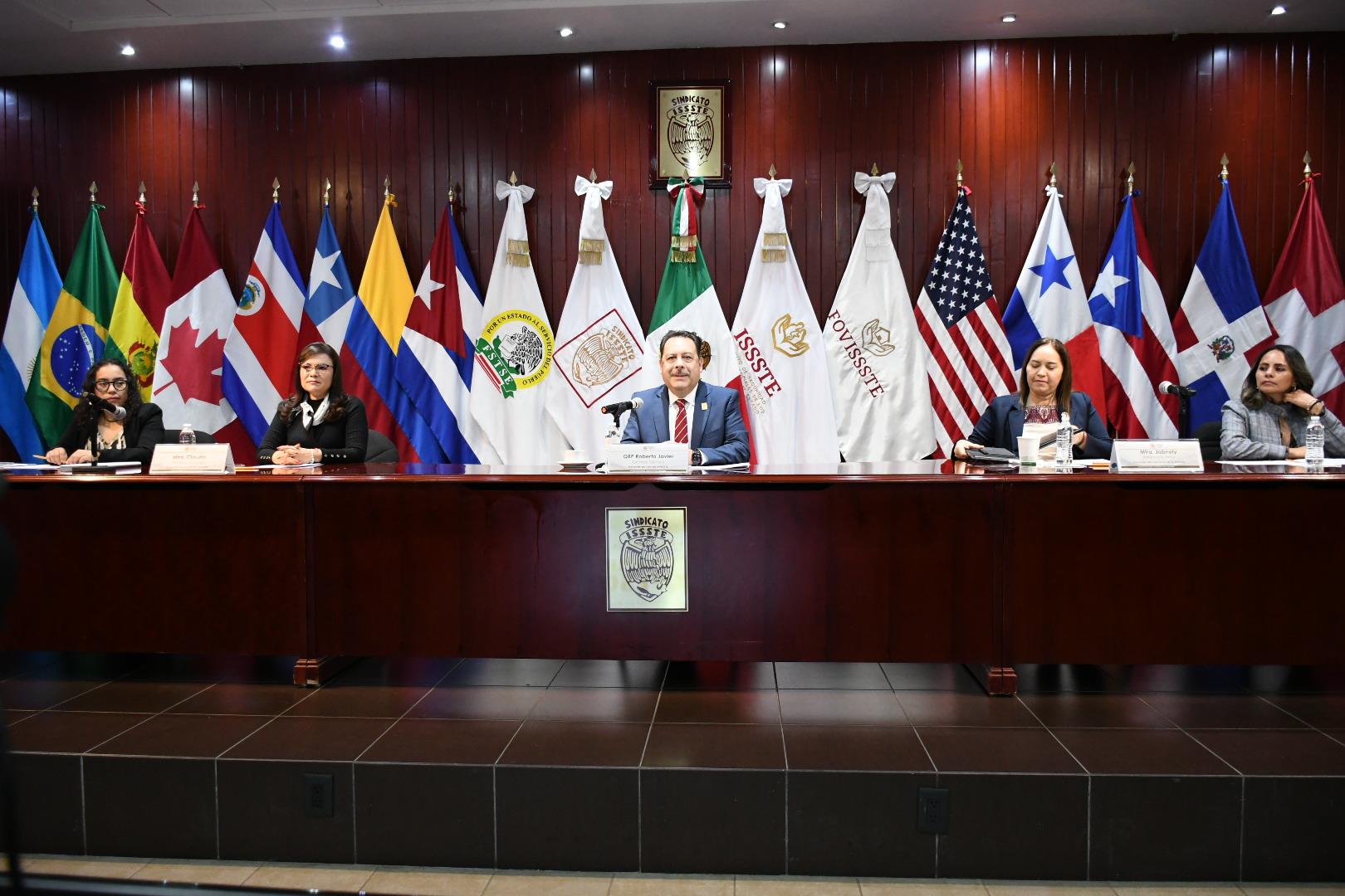 Plática informativa del FOVISSSTE "Reestructura UMA a PESOS"